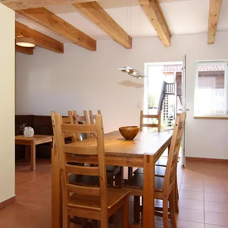 Neuendorfkrug, Luetow, Cleaning Included Apartment