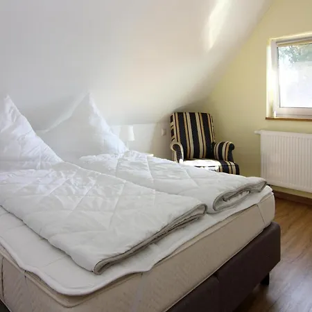 Neuendorfkrug, Luetow, Cleaning Included Apartment *