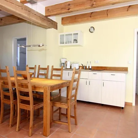 Apartment Neuendorfkrug, Luetow, Cleaning Included Lutow
